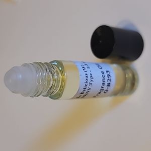 Be Delicious (W) DKNY Aroma Similar All Natural Body Oil - 1/3 oz Rollerball